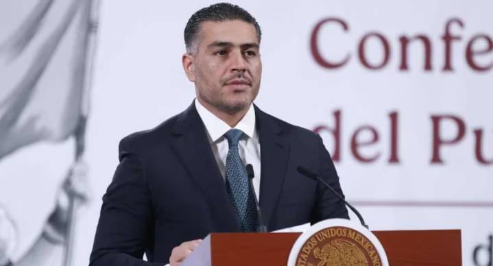 Volverán a declarar escoltas de Carlos Manzo tras muerte de agresor de 17 años, afirma Harfuch