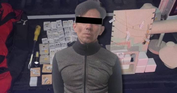 Detienen a hombre acusado de robar joyería tras entrar por la azotea de tienda en MH