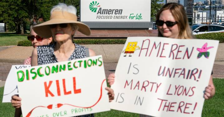 Ameren Missouri cut off power for 17,000 customers in October