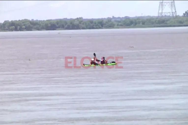 Lunes con máxima de 30ºC en Paraná: la gente disfruta del río y la playa