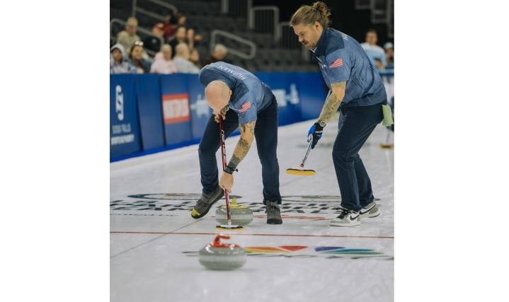 Shuster rink off to fast start at US Olympic Trials