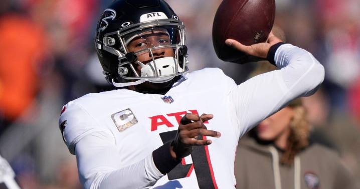 QBs Young and Penix are in spotlight as Panthers and Falcons look for more help from passing game