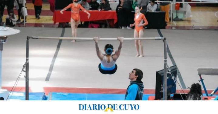 El estadio Aldo Cantoni recibe a los mejores gimnastas del país