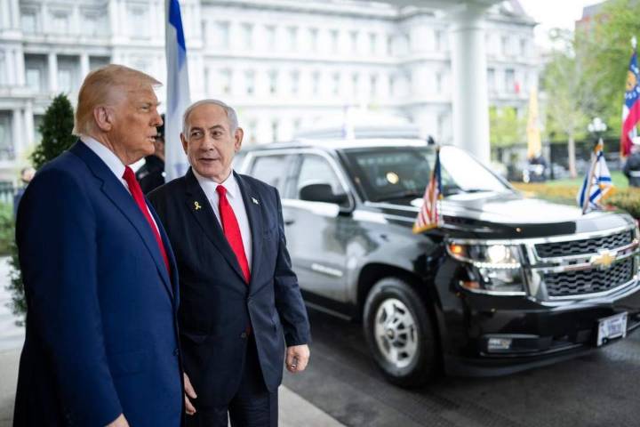 Netanyahu celebra el respaldo de Trump, que pidió su indulto al presidente israelí