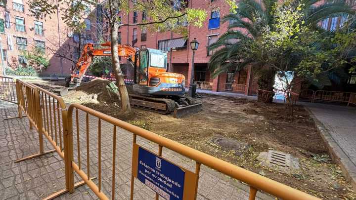 La colonia Roger de Flor de Carabanchel despide la inseguridad con las obras en ocho zonas del barrio