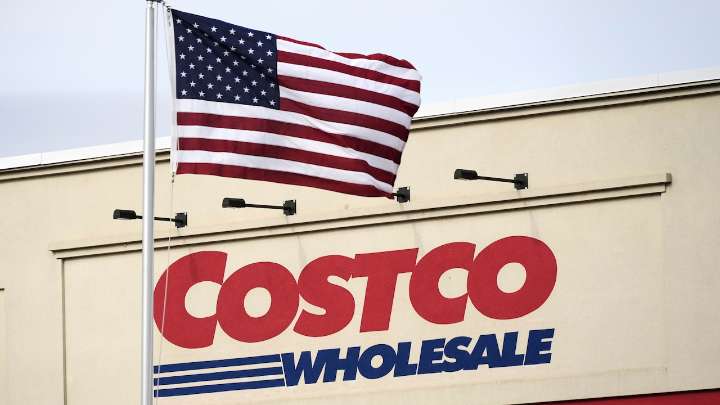 Costco recalls popular premade salads over plastic contamination concerns