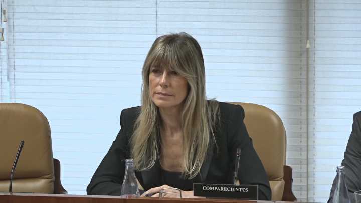 O xuíz Peinado exclúe Manos Limpias da causa contra Begoña Gómez por non pagar o esixido para ser acusación