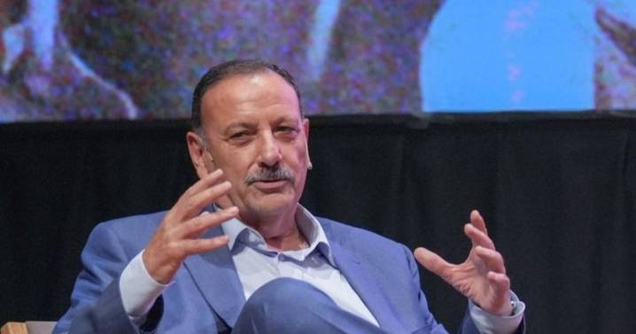 Ricardo Quintela le pidió la renuncia a todo su Gabinete provincial tras la derrota electoral