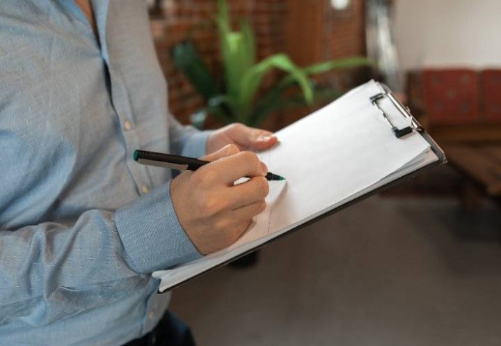 Cargos contra contralor de Amazonas por presunta utilización indebida de su cargo