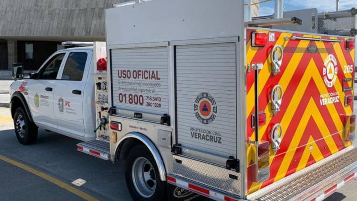 Se intoxican cuatro personas en una tienda "Waldo's" de Veracruz tras accidente en planta de energía eléctrica