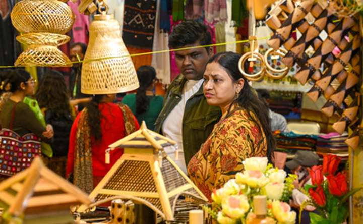 IITF 2025 creates economic support system for small traders