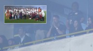 La triste escena de Sebastián Britos en tribuna al perderse la foto del tricampeonato