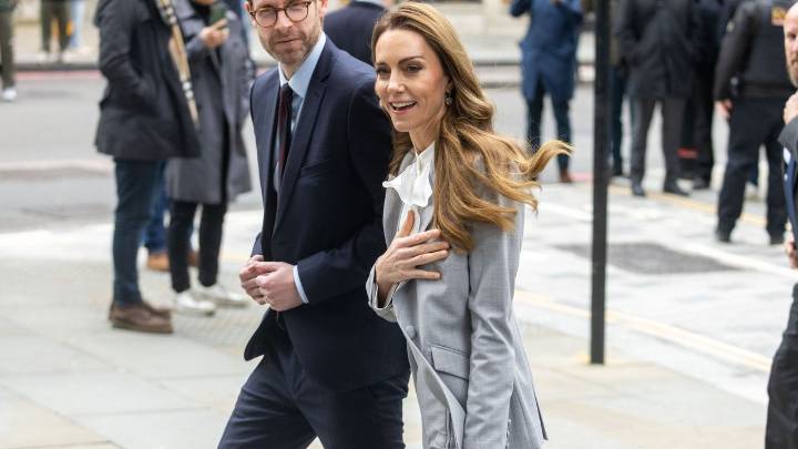 The Princess of Wales pays tribute to daughter Princess Charlotte with diamond earrings