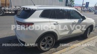 Camioneta Ford Territory choca con tráiler en Monclova: daños materiales