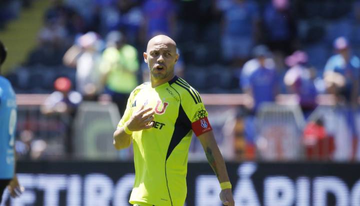 Marcelo Díaz destacó la campaña de la U pese a reconocer que "estamos al debe en el Campeonato Nacional"