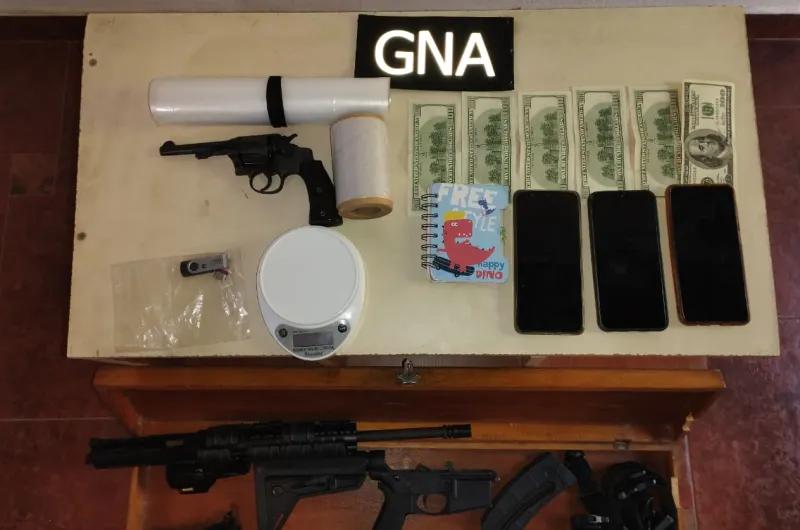 Identifican una organización narcocriminal que era liderada desde la cárcel y detienen a cuatro mujeres y un hombre