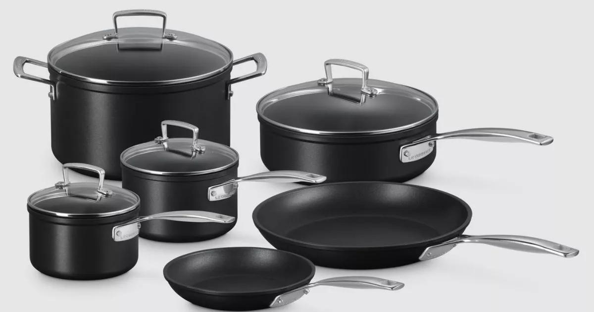 'Best pans ever' slashed by £400 off in Le Creuset's Black Friday sale