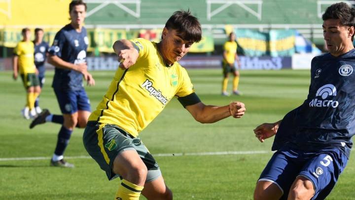 Independiente Rivadavia venció 2-0 a Defensa y lo dejó sin octavos en el cierre de la Zona A