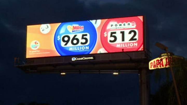 Mega Millions jackpot rises to $965M, Powerball’s up to $512M