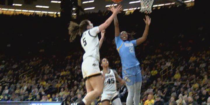 Heiden, Stuelke lead No. 21 Iowa women to 86-51 opening win over Southern