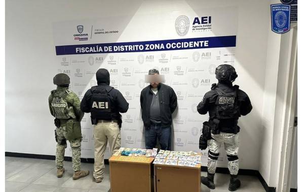 Detienen a dos presuntos distribuidores de drogas