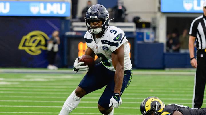 Kenneth Walker III 'Should Be Fine' & Other Takeaways From Mike Macdonald's Friday Press Conference