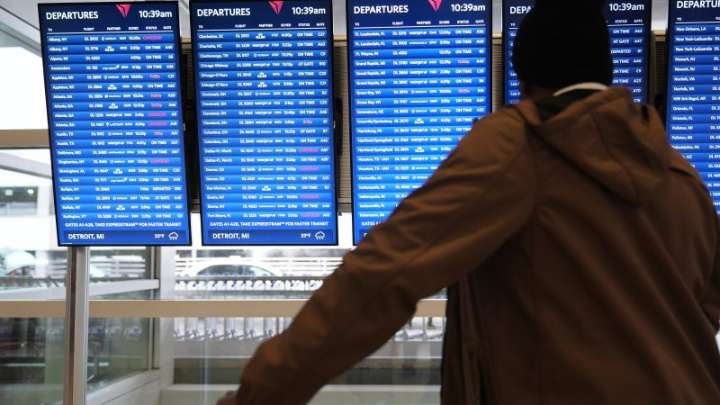 US airlines cancel more than 2,100 flights Sunday; first time since shutdown cuts began