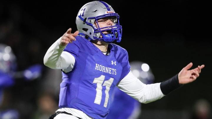 Football photos: CJ3 final: Seneca at Holmdel, Nov. 14, 2025