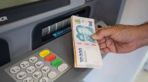 Día del Bancario: el millonario bono que reciben los empleados