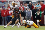 AP Top 25 poll preview: USC's playoff chances plummet, Utah narrowly escapes Kansas State