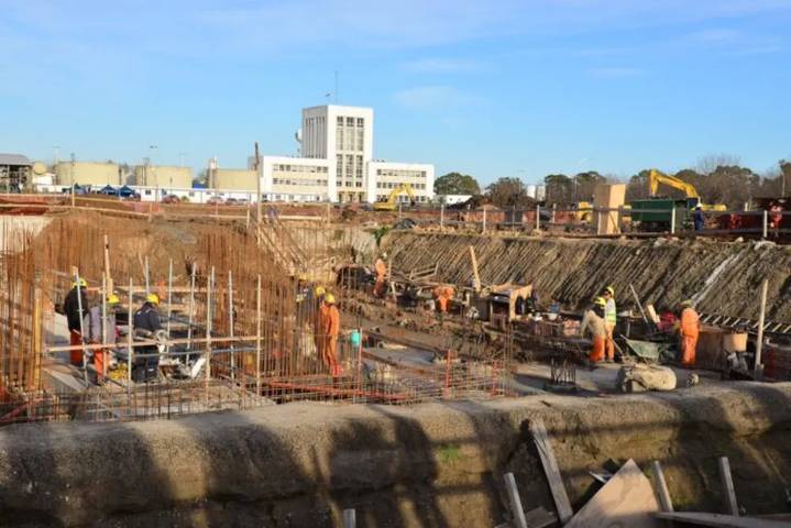 Provincia lanzó un sistema digital obligatorio para contratar obras públicas