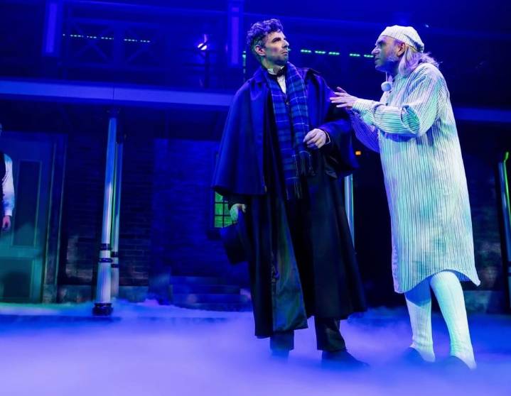 Dos clásicos, un espectáculo llega este fin de semana: Sherlock Holmes y A Christmas Carol