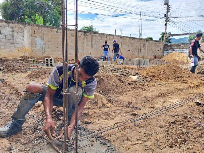 Acondicionan escuela del sector 9 de Abril de Bermúdez con aportes del Consejo Federal de Gobierno