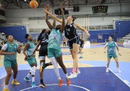 Faye y Eraunzetamurgil candan el aro