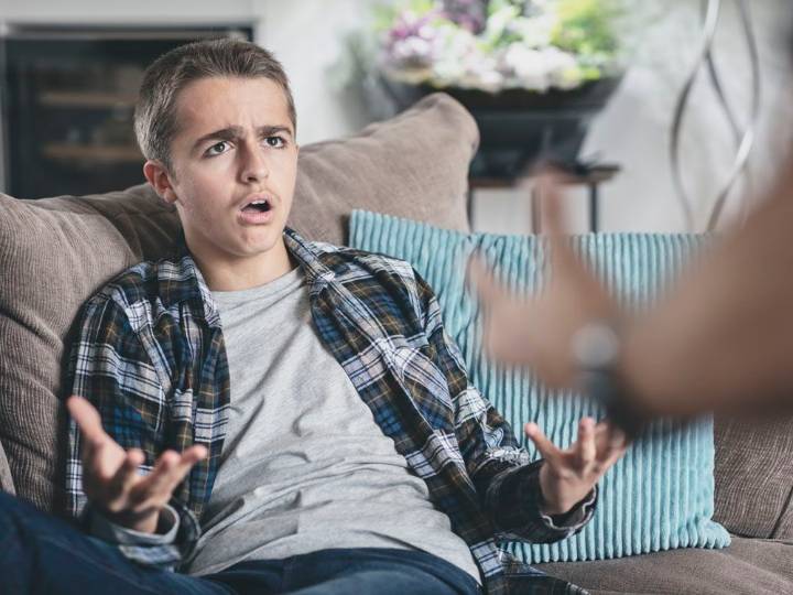 DEAR ABBY: Ex-husband's treatment of son breaks mother's heart