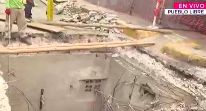 Municipalidad de Lima y EMAPE señalan no tener responsabidad forado en la avenida Brasil