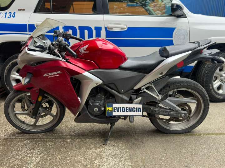 Puerto Aysén: PDI detiene a imputado por robo y recupera motocicleta