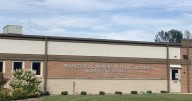 Manitowoc school leaders recommend closing two elementary schools