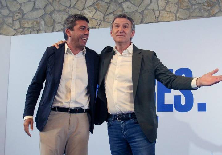 Feijóo y Mazón hablarán hoy con el futuro del presidente valenciano en el alero