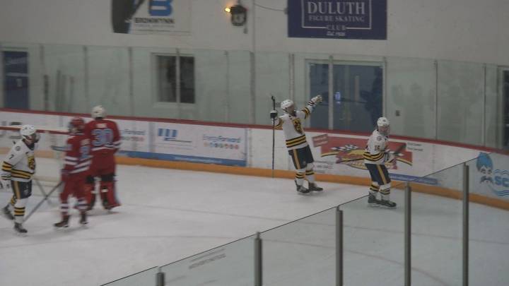 Big First Period Dooms CSS Men’s Hockey in 7 to 1 Loss to St. John’s