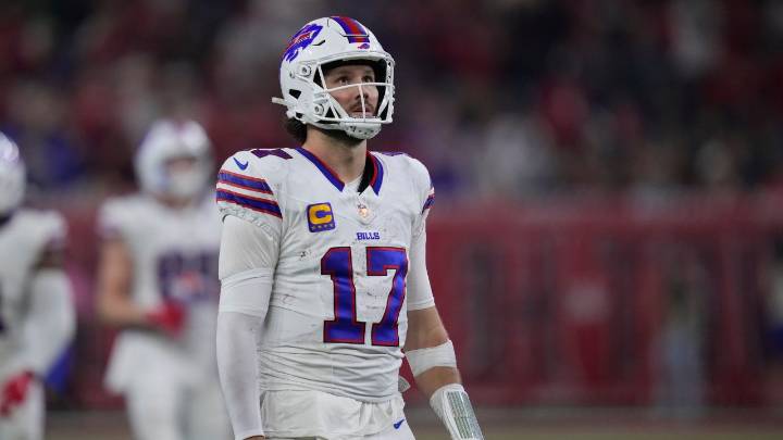 Bills’ Josh Allen experiencing overall soreness at practice after eight