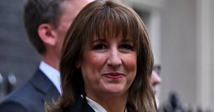 UK households to see £150 cut on energy bills starting in April