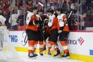 Flyers' 3 goals in 26 seconds sets franchise record, shows signs of improving offense