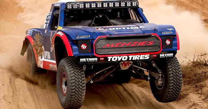 Menzies, Polvoorde storm to SCORE Baja 1000 redemption