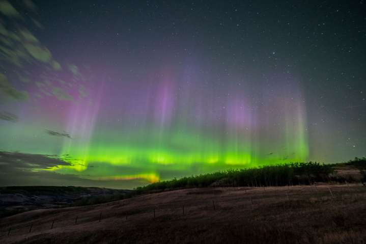 4 of the best spots near Calgary to see the northern lights