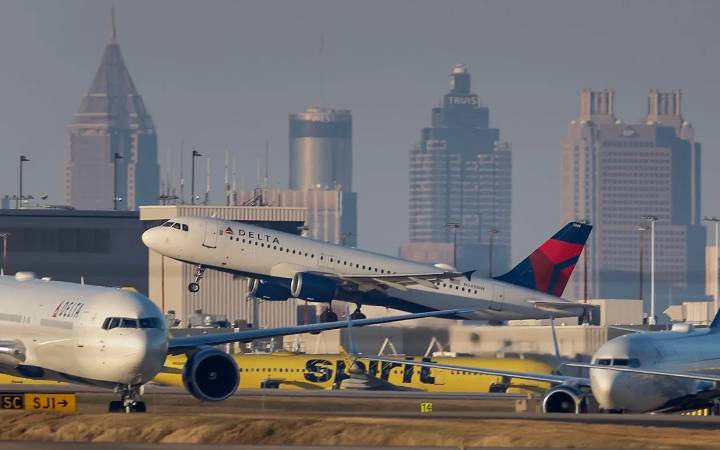 US airspace faces restrictions as government shutdown enters its 36th day