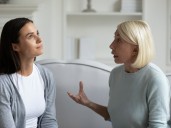 Por qué hay personas que siempre llevan la contraria (y qué revela eso de ellas)