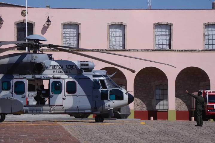 García Harfuch sale en helicóptero rumbo a Uruapan tras reunión en Morelia