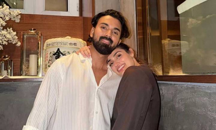 K L Rahul wishes a happy birthday to his 'best friend, wifey & lover' Athiya Shetty