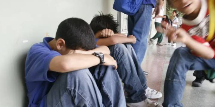 Estudiante tuvo que ser hospitalizado tras ser víctima de 19 agresiones en un colegio de Bucaramanga
